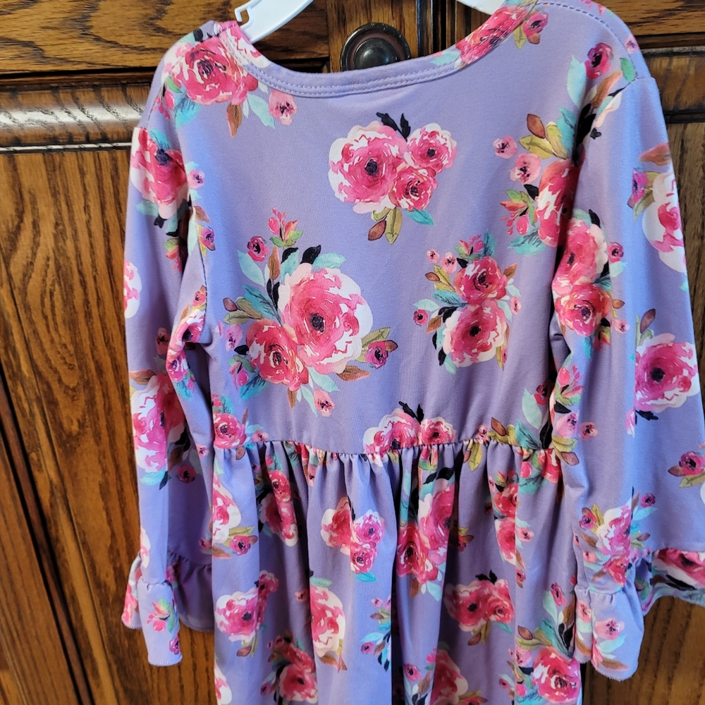 Dress - Picture 2 of 2